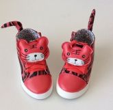 Sneaker tiger com rabinho pink